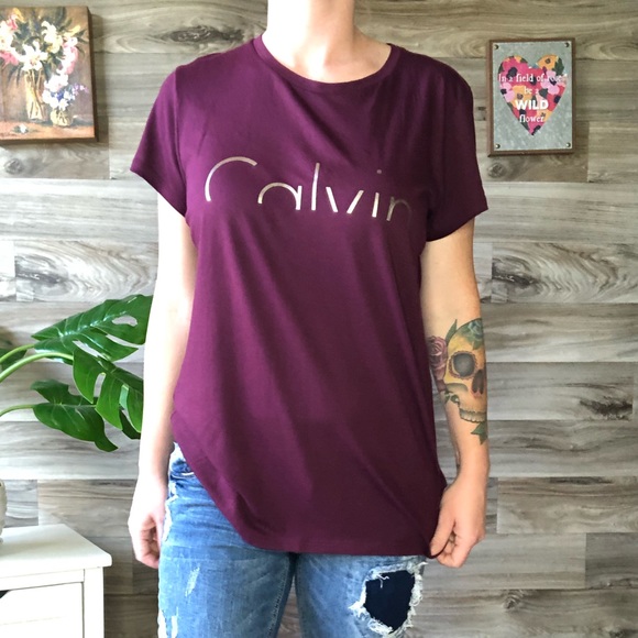 Calvin Klein Jeans Tops - Women’s Calvin Klein jeans maroon T-shirt